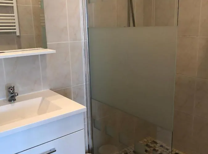 T3 Neuf Vue Panoramique Sur Premiere Ligne Daire *